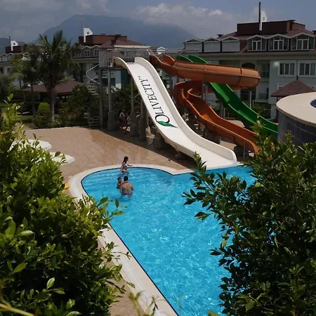 Leon's Home, The Oasis In A Center Of Alanya, Turkey. *